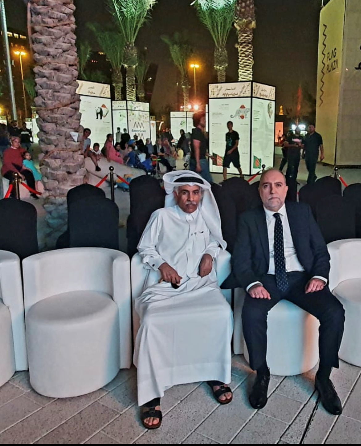 Българско участие в проекта „Flag Plaza“, посветен на предстоящото Световно първенство по футбол в Катар.      